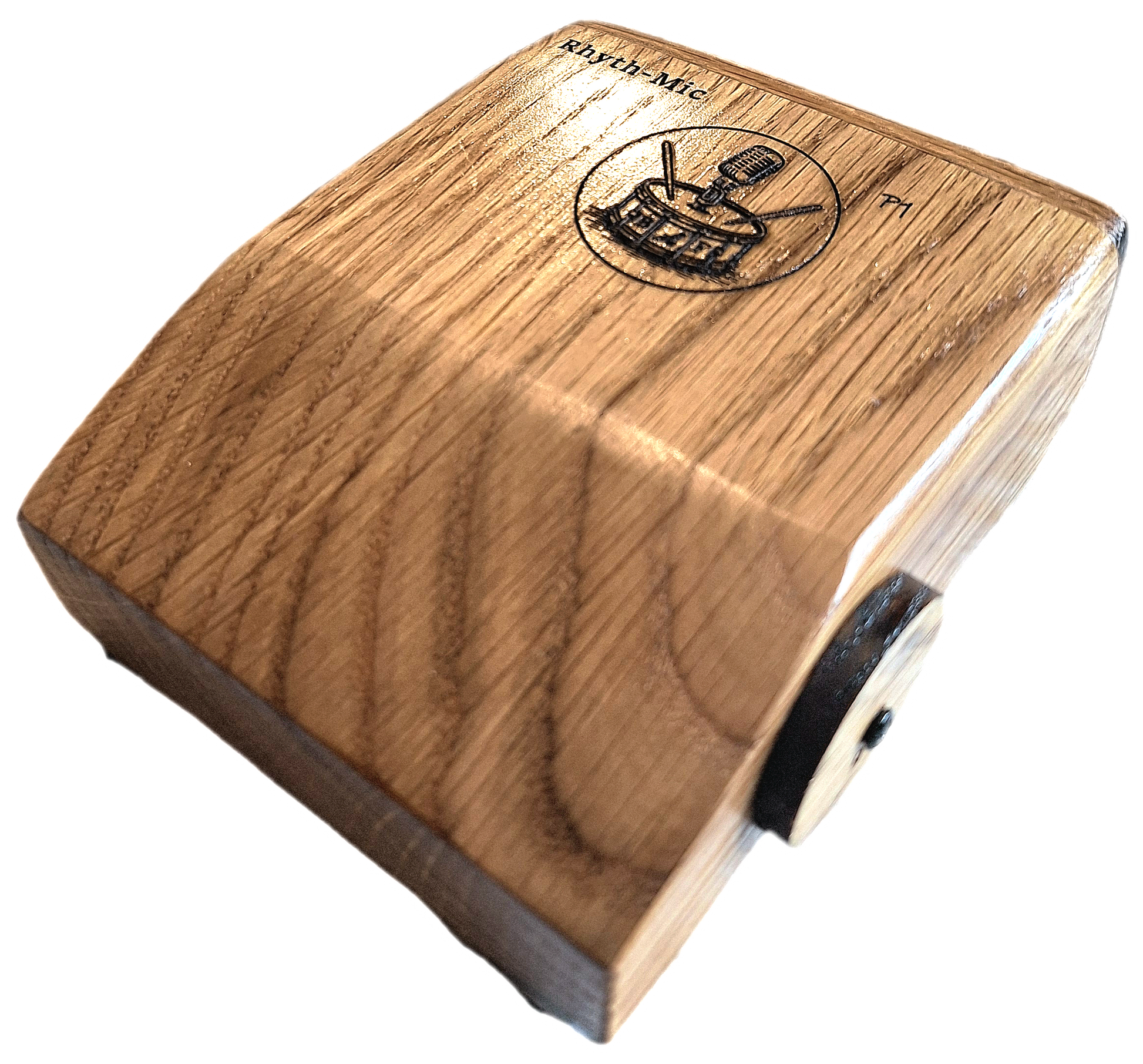 Rhyth-mic P1 play-through stompbox in solid oak wood showing laser etched branding of a microphone on a drum. In this view the circular oak 9v battery cover is seen